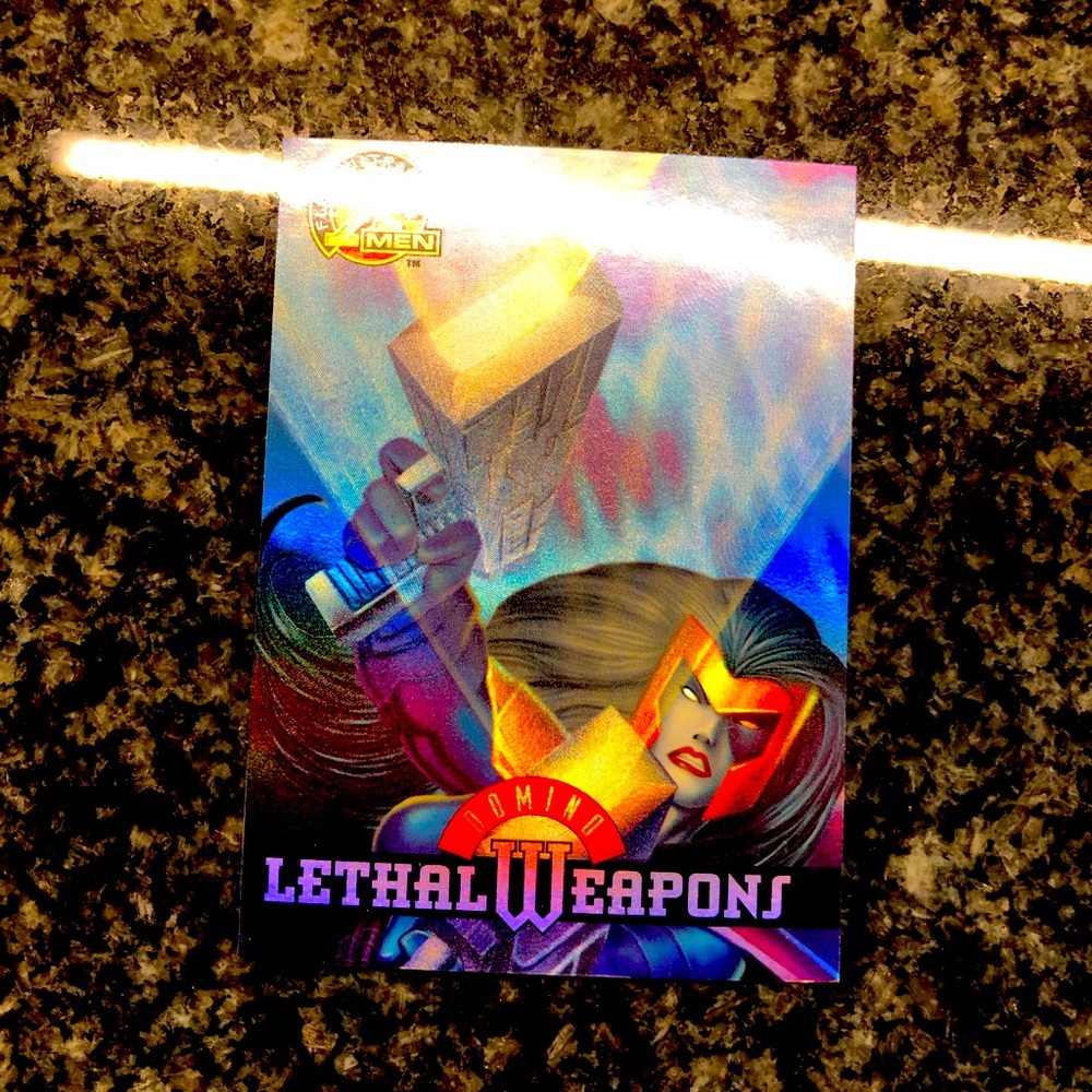 1995 Fleer Ultra Rare Domino Lethal Weapons Series insert #4 trading card !!!